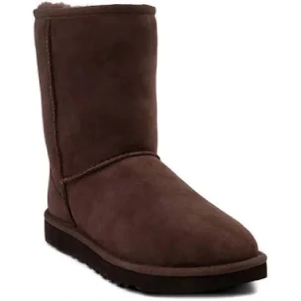 UGG Brown Short Suede Boots Sz 8